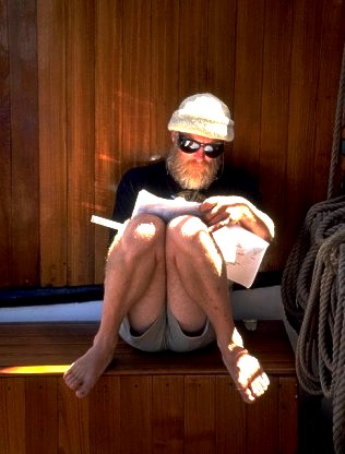 Ross Pierce, Erster Maat