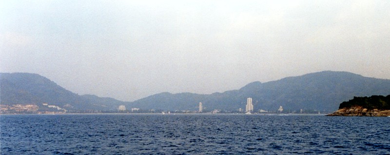 Patong from safe distance