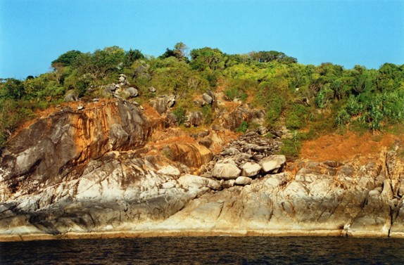 Rocky coast line of Ko Raya