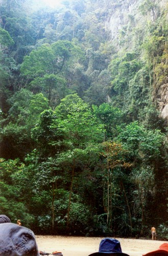 Tham Morakhot