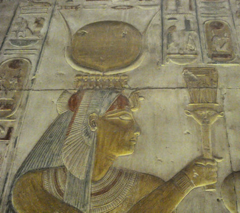 Hathor mit Geierhaube