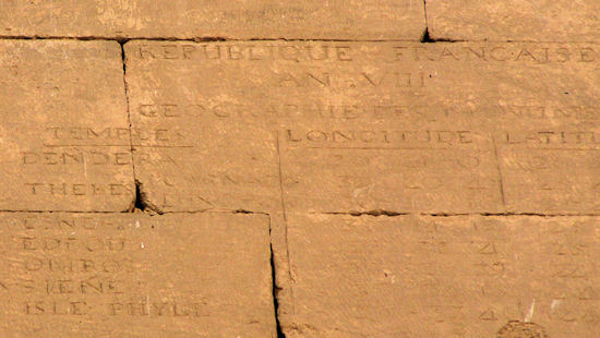 Napoleonische Inschrift in Karnak