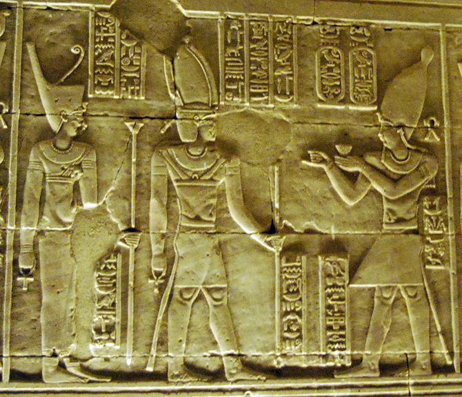 Mandulisdarstellung in Kalabscha Mandulis und Augustus