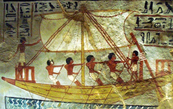 Nilschiff unter Segeln altägyptische Nilreise