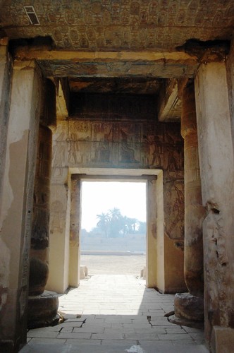 Durchgang im Tempel Sethos I.