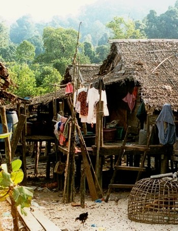 Moken houses