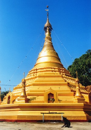 Stupa of Palua Tone-Tone Stupa of Palua Tone-Tone