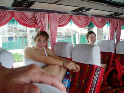 Ingrid and Eve in the bus